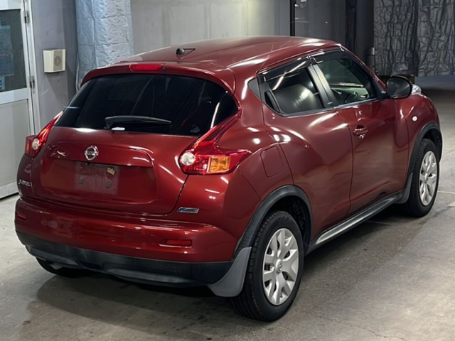NISSAN JUKE 2012
