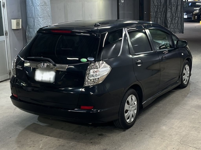 HONDA FIT SHUTTLE 2013