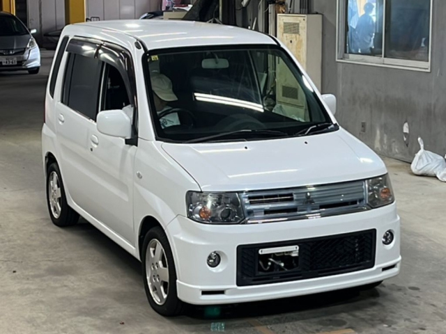 MITSUBISHI TOPPO 2008