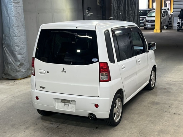 MITSUBISHI TOPPO 2008