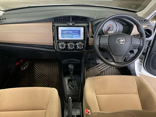 TOYOTA COROLLA AXIO 2013