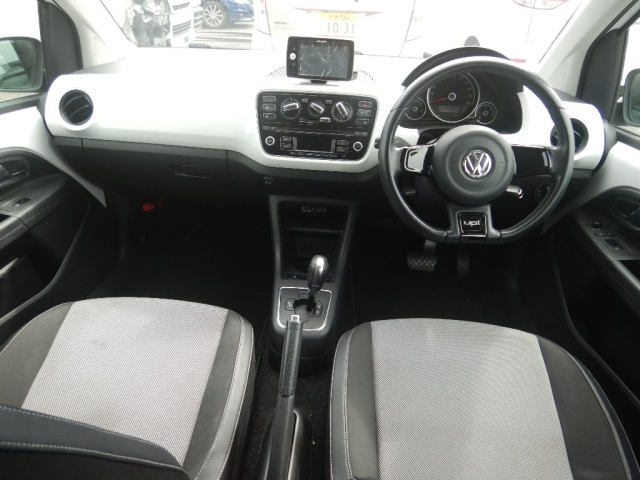 VOLKSWAGEN UP 2013