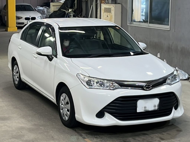TOYOTA COROLLA AXIO 2016