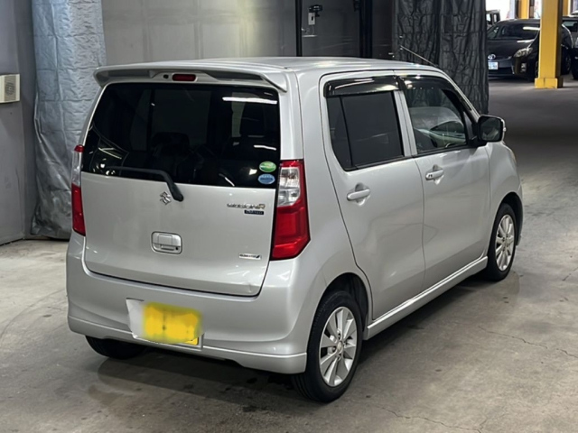 SUZUKI WAGON R 2013