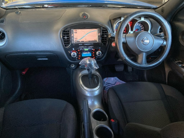 NISSAN JUKE 2011