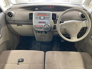 DAIHATSU TANTO 2013