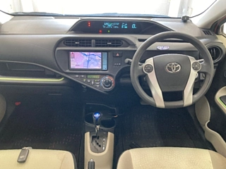 TOYOTA AQUA 2014