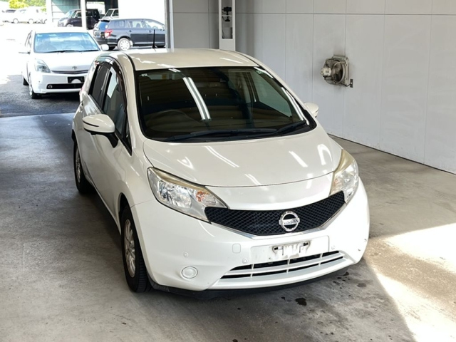 NISSAN NOTE 2015
