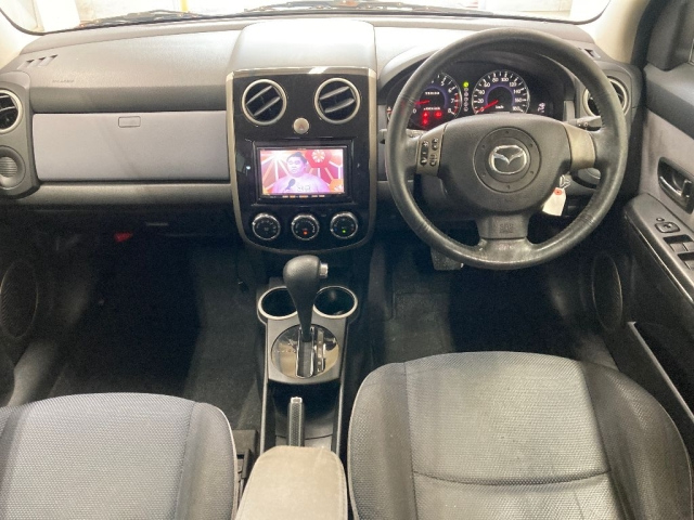 MAZDA VERISA 2011