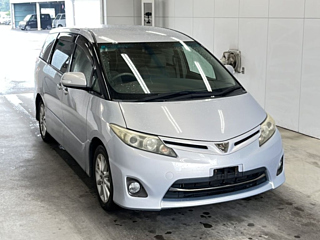 TOYOTA ESTIMA 2009