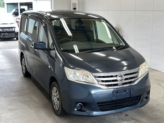 NISSAN SERENA 2012