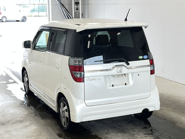 HONDA ZEST 2011