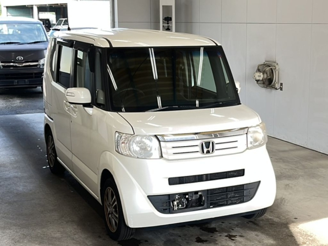 HONDA N BOX 2014