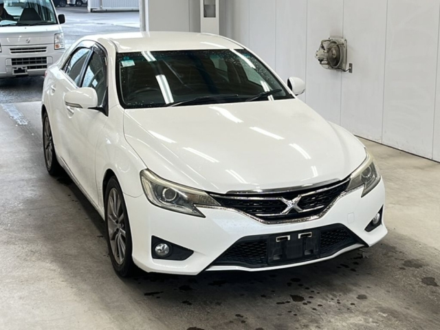 TOYOTA MARK X 2013