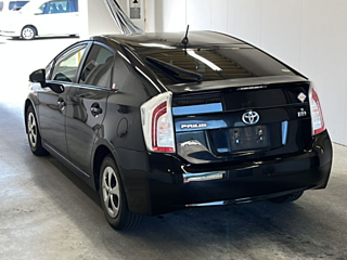 TOYOTA PRIUS 2013