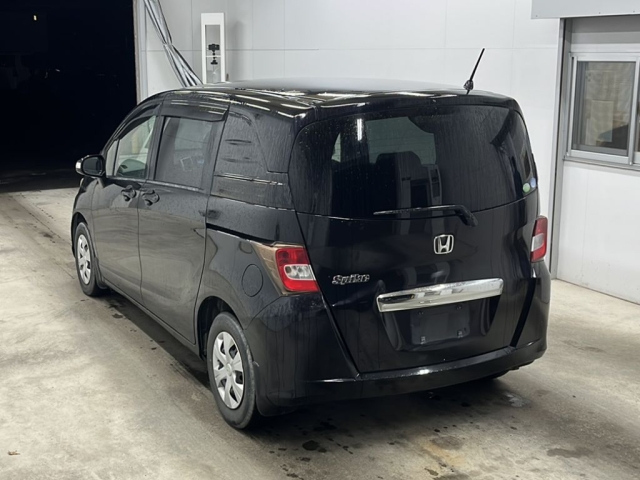 HONDA FREED 2012