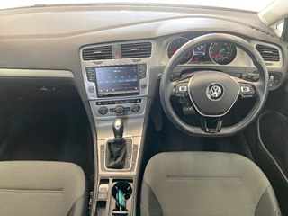 VOLKSWAGEN GOLF 2014