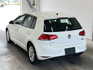 VOLKSWAGEN GOLF 2014