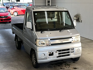 MITSUBISHI MINICAB TRUCK 2011