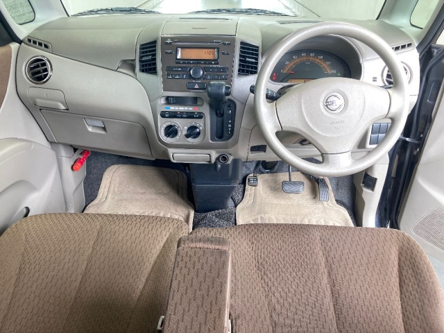 NISSAN ROOX 2012