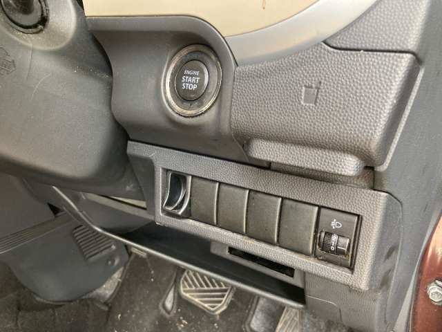 SUZUKI ALTO LAPIN 2011
