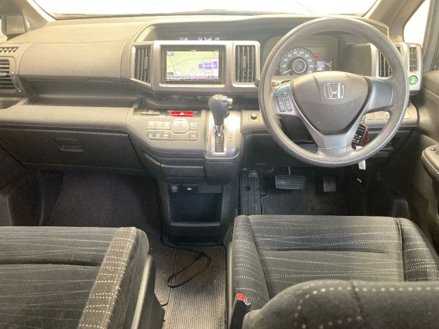 HONDA STEP WAGON 2010