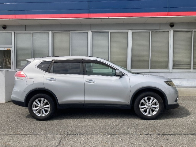 NISSAN X-TRAIL 2016