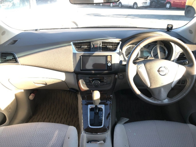 NISSAN SYLPHY 2014