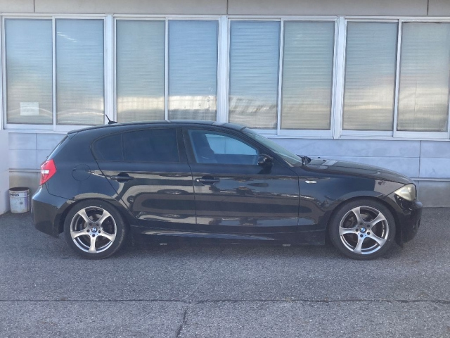 BMW 1 SERIES 2009