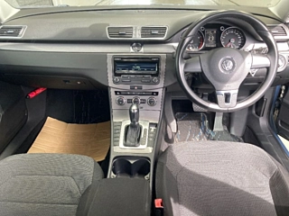 VOLKSWAGEN PASSAT VARIANT 2013