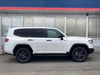 TOYOTA LAND CRUISER 2024