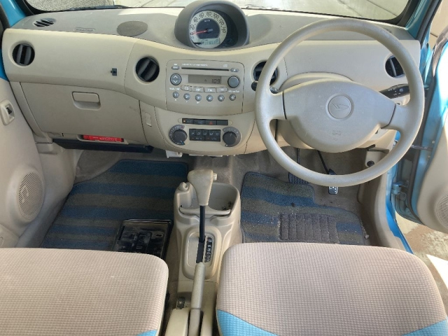 DAIHATSU ESSE 2011