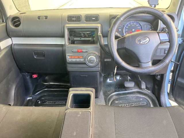 DAIHATSU MOVE CONTE 2012