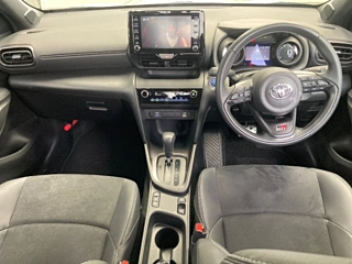 TOYOTA YARIS CROSS 2023