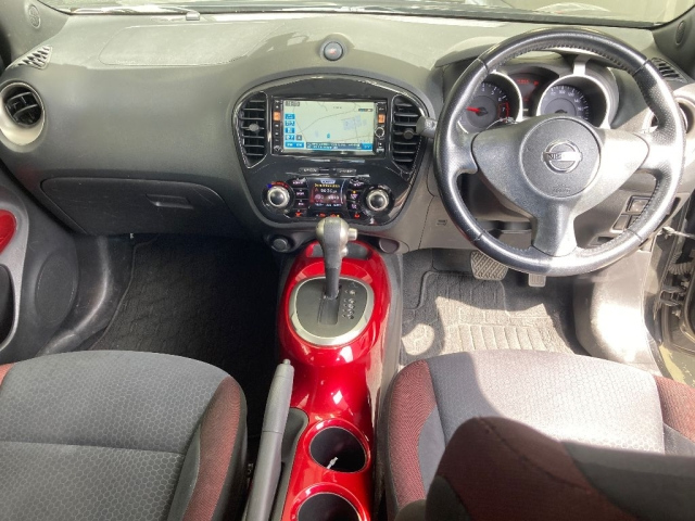 NISSAN JUKE 2013