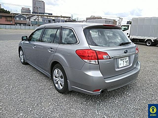 SUBARU LEGACY 2010