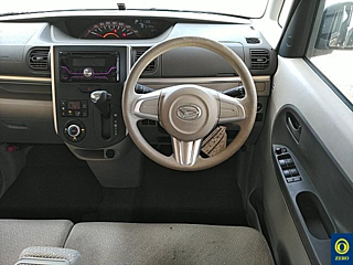 DAIHATSU TANTO 2013