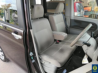DAIHATSU TANTO 2013