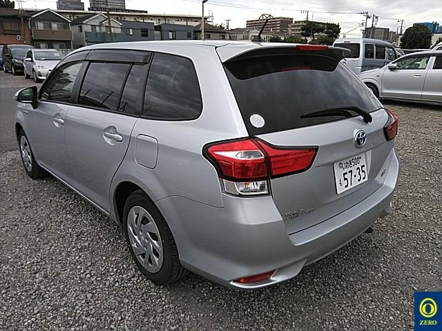 TOYOTA COROLLA FIELDER 2018