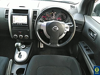 NISSAN X-TRAIL 2012
