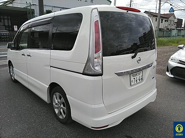 NISSAN SERENA 2012