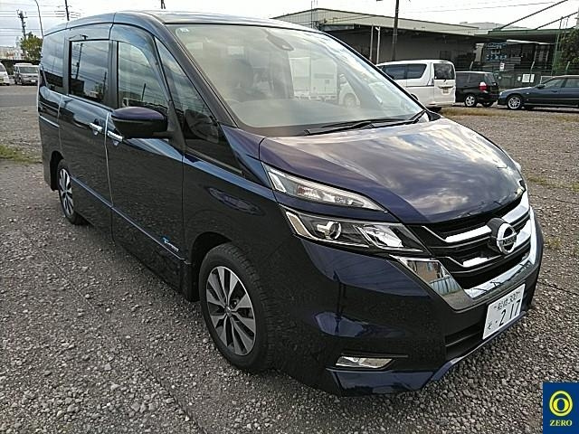 NISSAN SERENA 2017