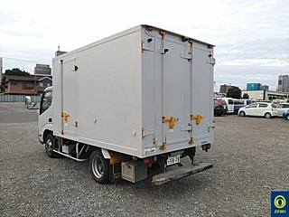 TOYOTA DYNA 2009