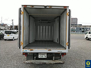 TOYOTA DYNA 2009