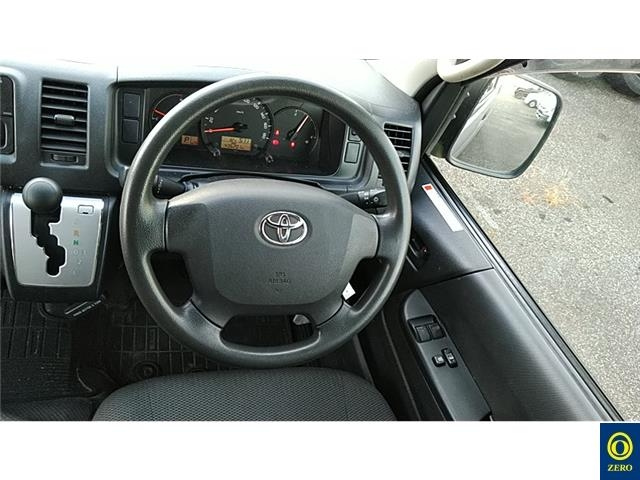 TOYOTA HIACE VAN 2016