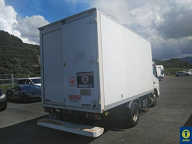 MITSUBISHI CANTER 2012