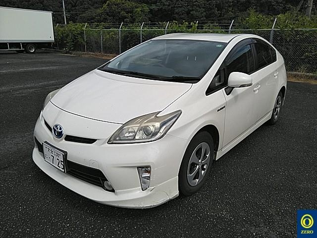 TOYOTA PRIUS 2014