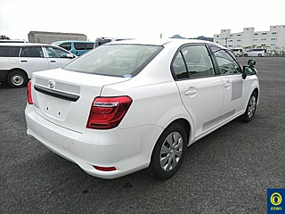 TOYOTA COROLLA AXIO 2016