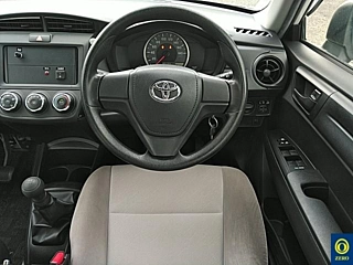 TOYOTA COROLLA AXIO 2016