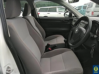 TOYOTA COROLLA AXIO 2016